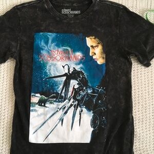 EDWARD SCISSORHANDS, I AM NOT COMPLETE, SIZE SMALL